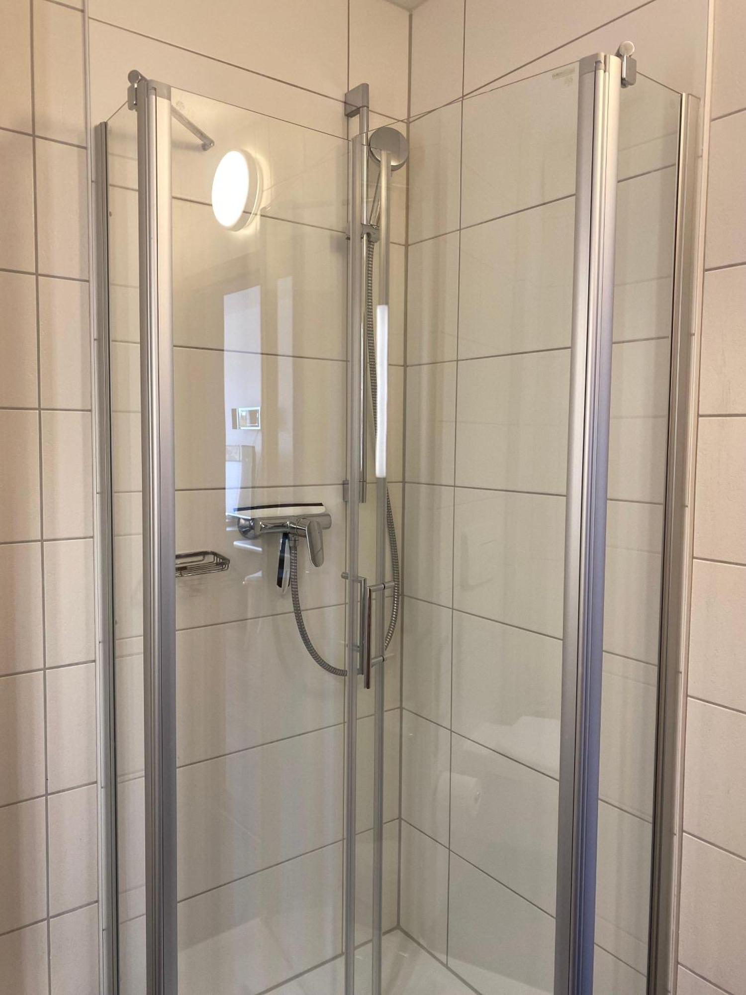 Yachthafenresidenz-Wohnung-9203-894 Kuehlungsborn Luaran gambar