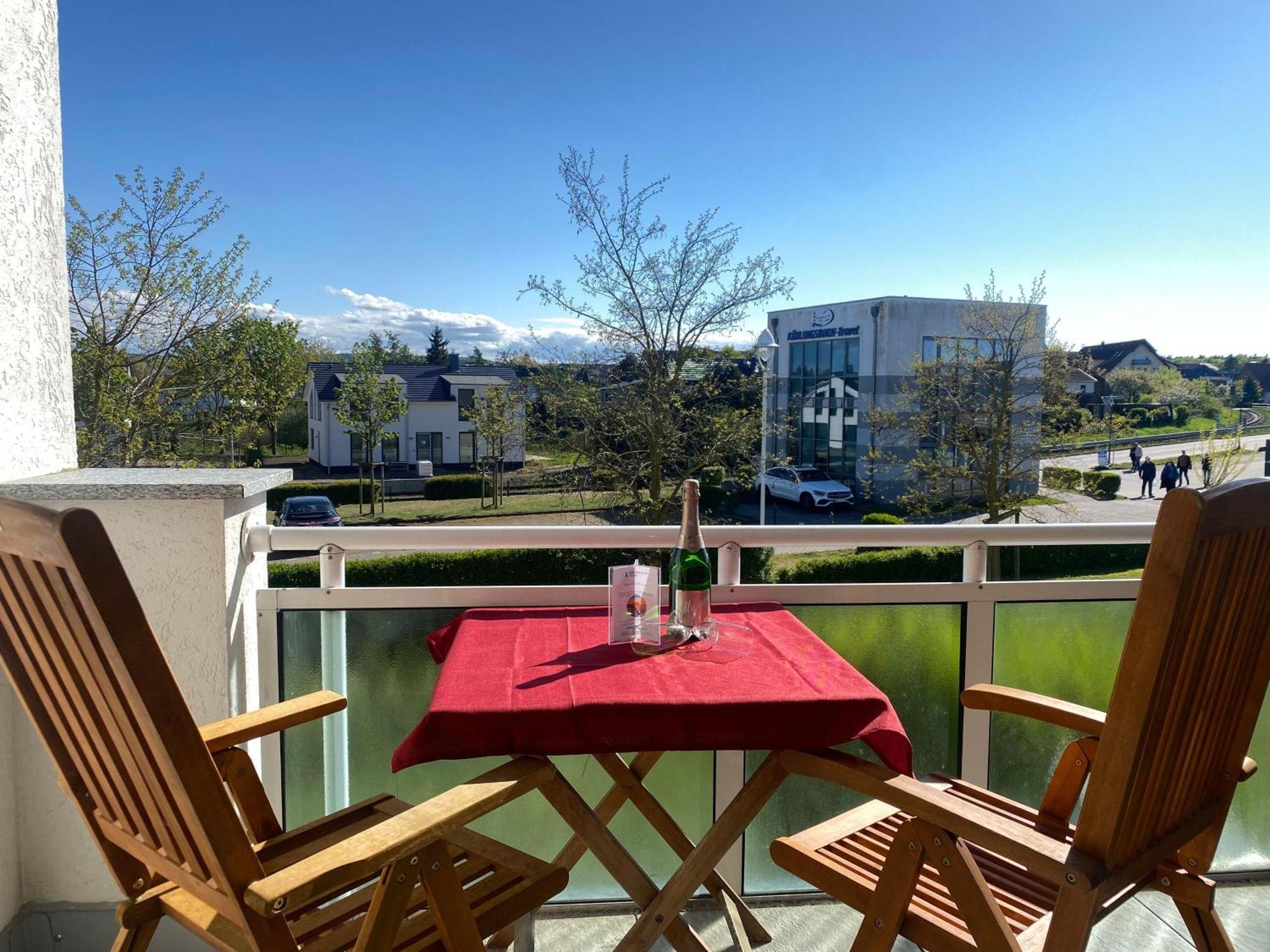 Yachthafenresidenz-Wohnung-9203-894 Kuehlungsborn Luaran gambar